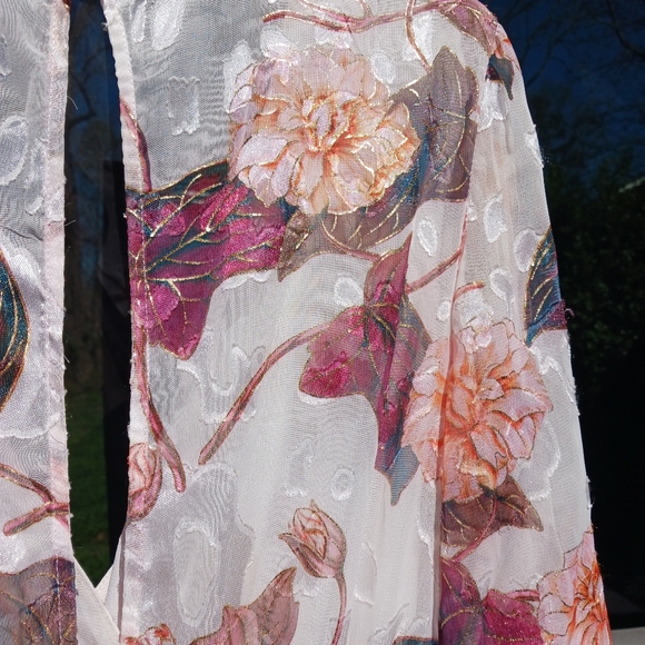 Selfie Leslie Dress - Picture 9 of 13